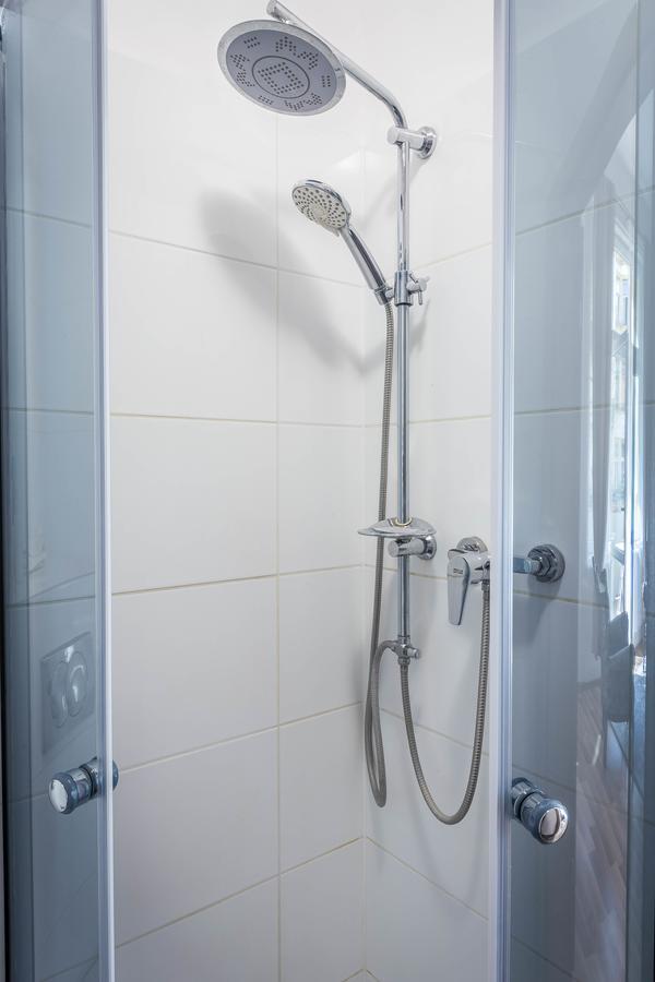 Fragola Budget Apartments & Rooms Krakkó Kültér fotó