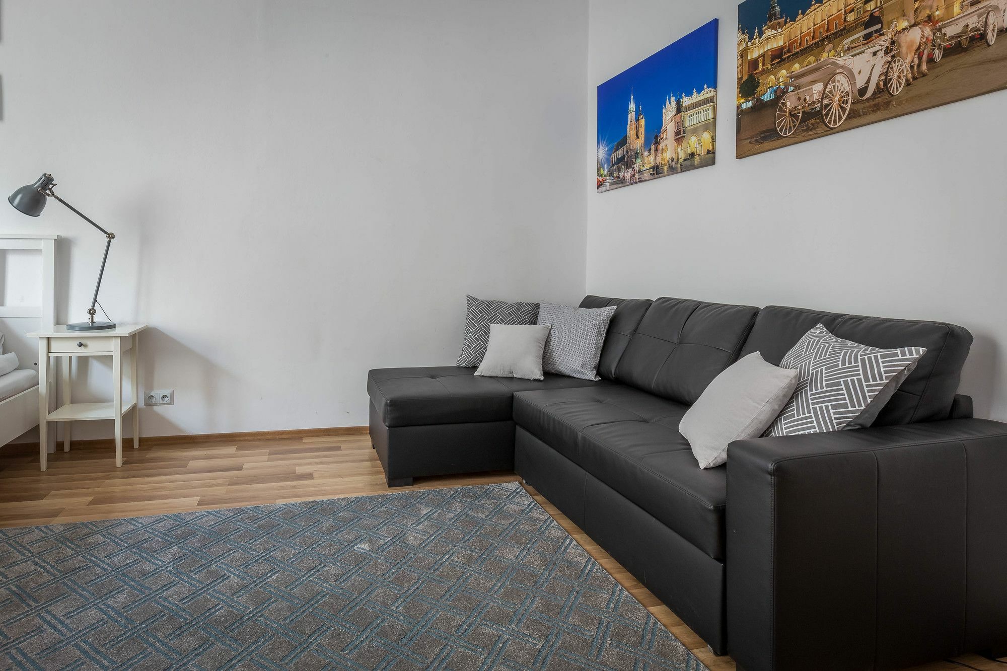 Fragola Budget Apartments & Rooms Krakkó Kültér fotó